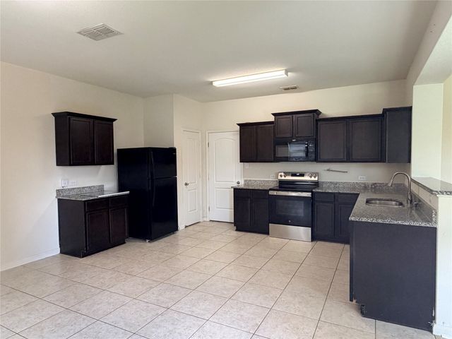 140 Collin Street, Anna, TX 75409