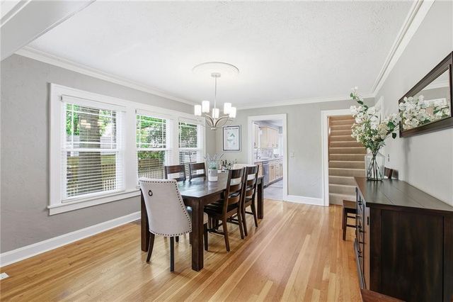 7408 Belleview Avenue, Kansas City, MO 64114