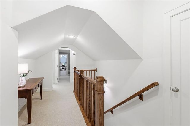 7408 Belleview Avenue, Kansas City, MO 64114