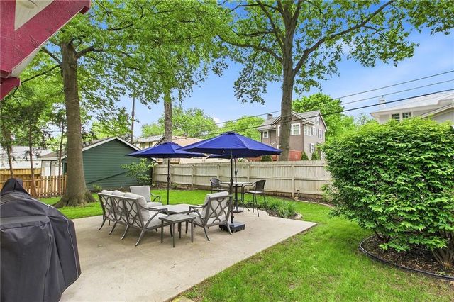 7408 Belleview Avenue, Kansas City, MO 64114