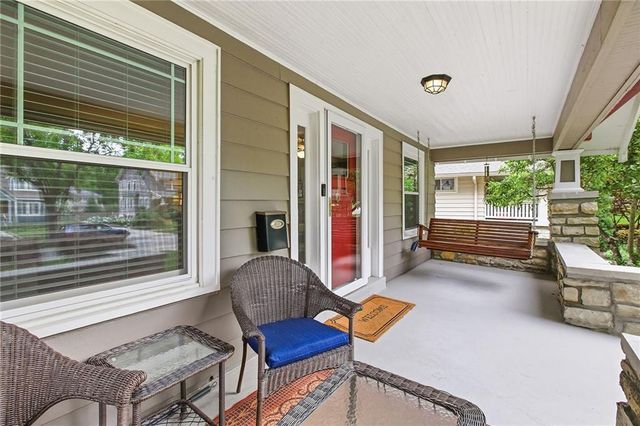 7408 Belleview Avenue, Kansas City, MO 64114