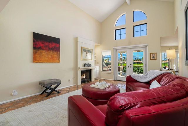 127 Avellino Circle, Palm Desert, CA 92211