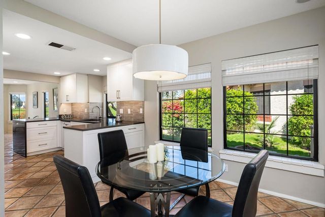 127 Avellino Circle, Palm Desert, CA 92211