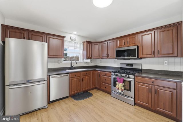 479 VAL LN, Millville, NJ 08332