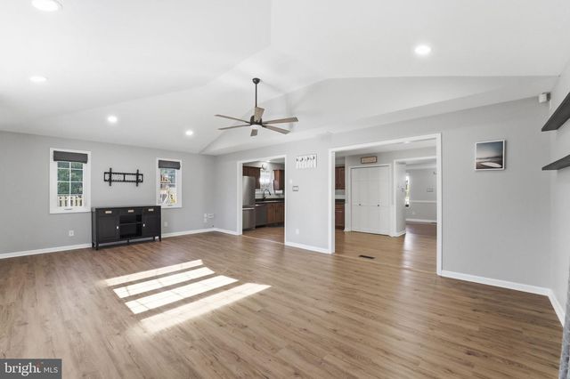 479 VAL LN, Millville, NJ 08332