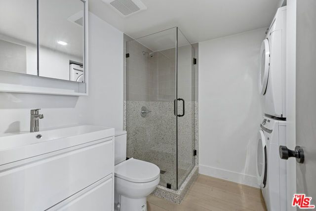 12425 Texas Avenue 2, Los Angeles, CA 90025