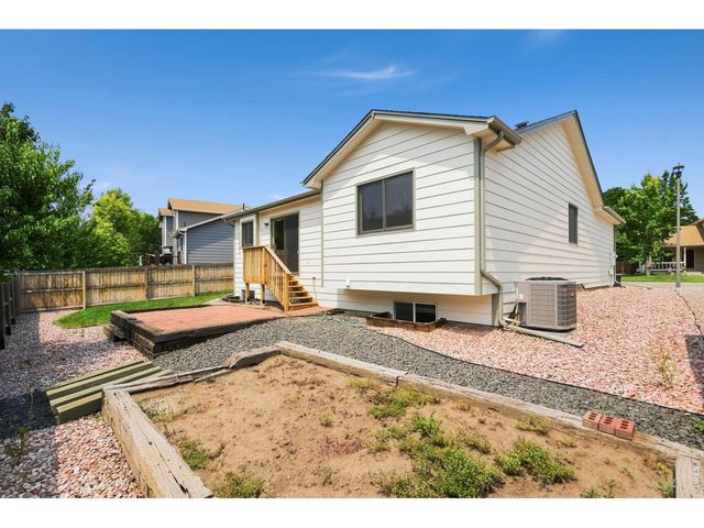 2110 Chancery Dr, Loveland, CO 80538