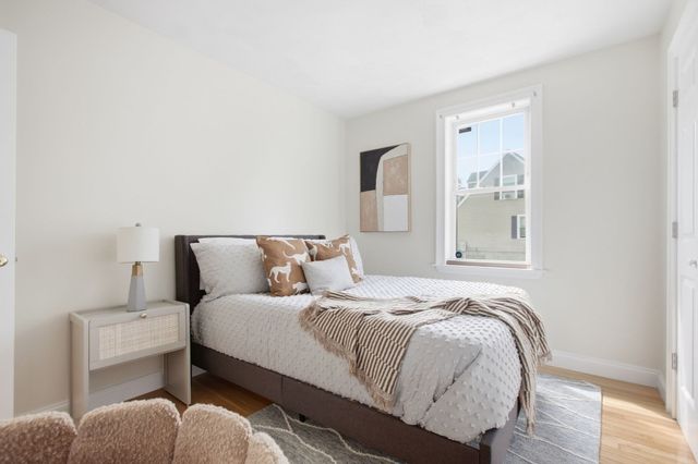 194 E St A, Boston, MA 02127
