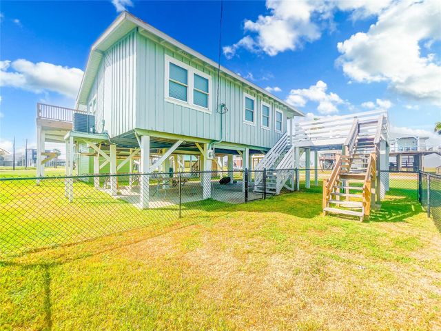 13106 Coronado Drive, Freeport, TX 77541