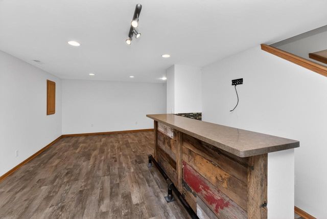 731 Hidden View COURT, Slinger, WI 53086