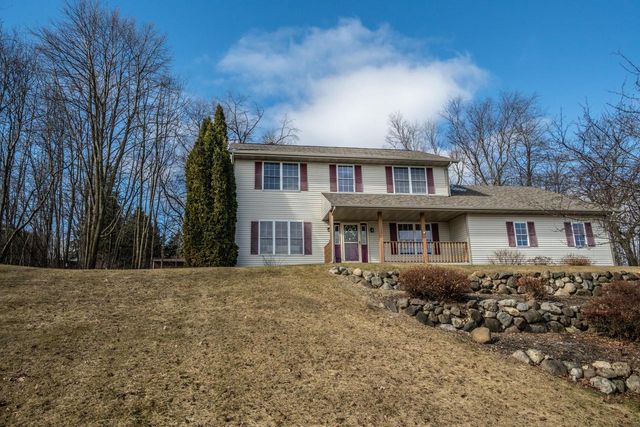 731 Hidden View COURT, Slinger, WI 53086