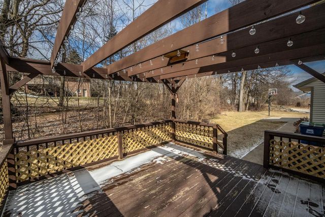 731 Hidden View COURT, Slinger, WI 53086