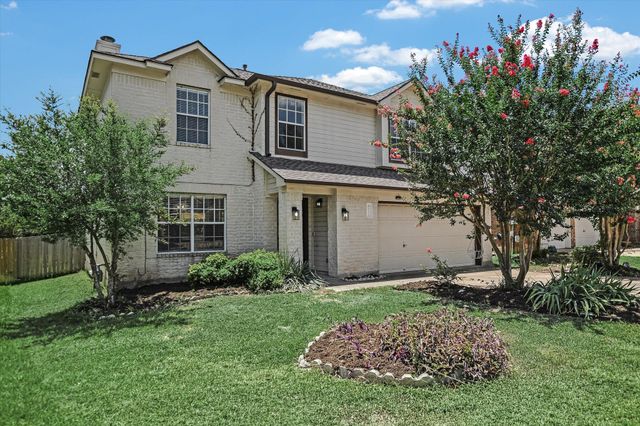 8111 Hawick DR, Round Rock, TX 78681