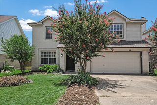 8111 Hawick DR, Round Rock, TX 78681
