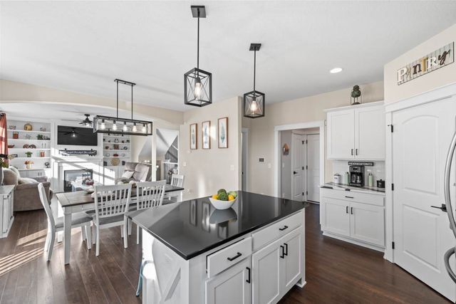 5608 Allerton Drive, Ames, IA 50014