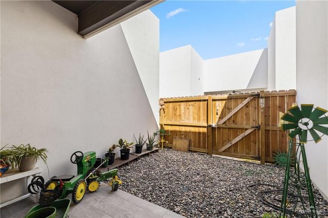 3317 S Marla Court, Edinburg, TX 78539