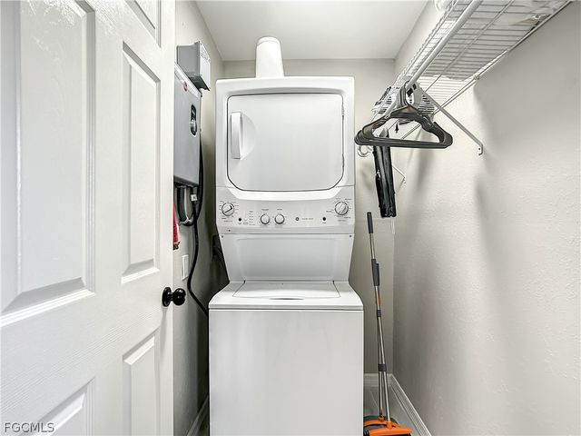 217 Miramar ST, Fort Myers Beach, FL 33931