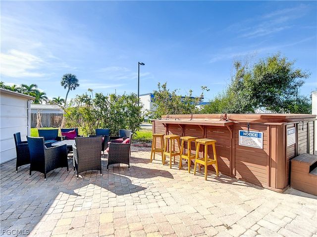 217 Miramar ST, Fort Myers Beach, FL 33931