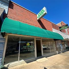 106 S Broadway Street, Cleveland, OK 74020