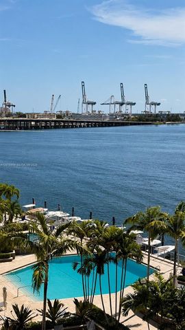 800 West Avenue 741, Miami Beach, FL 33139