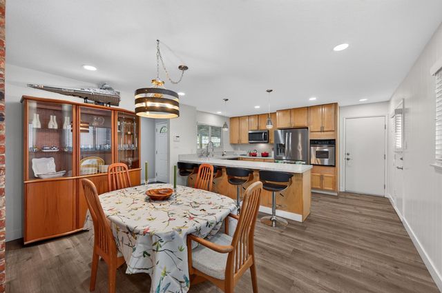 9149 Rundelay Way, Sacramento, CA 95826