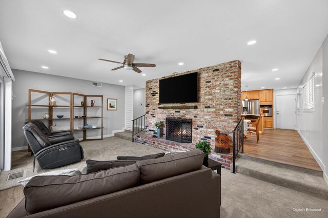 9149 Rundelay Way, Sacramento, CA 95826