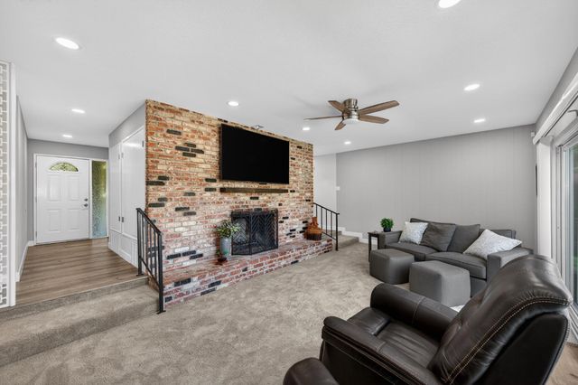 9149 Rundelay Way, Sacramento, CA 95826