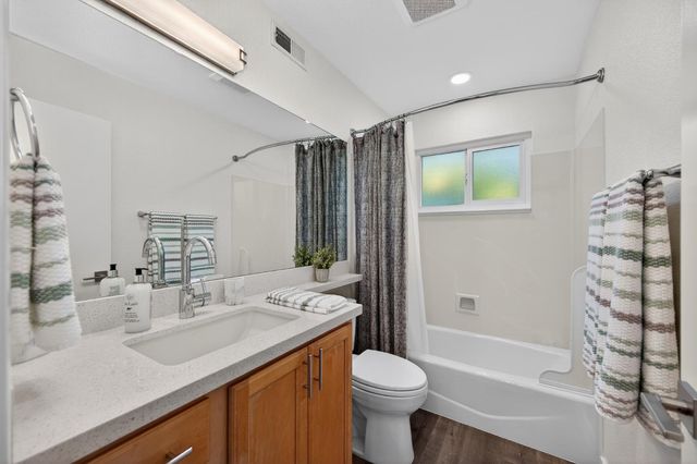 9149 Rundelay Way, Sacramento, CA 95826