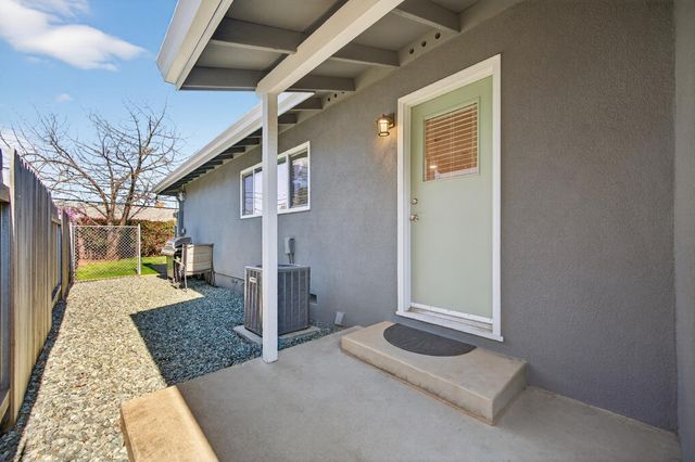 9149 Rundelay Way, Sacramento, CA 95826