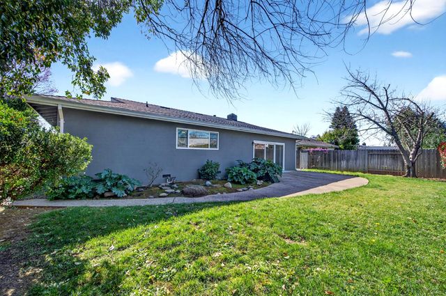 9149 Rundelay Way, Sacramento, CA 95826