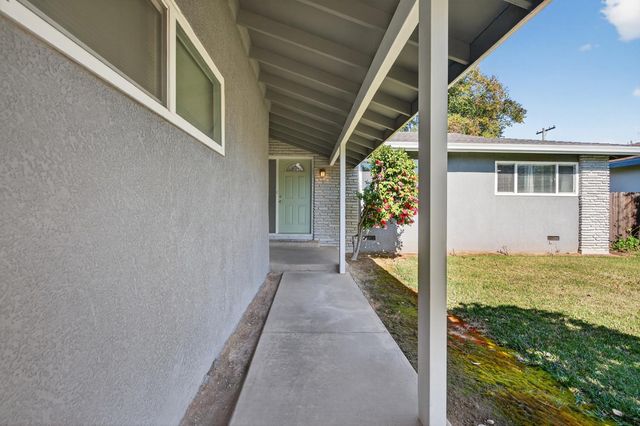 9149 Rundelay Way, Sacramento, CA 95826