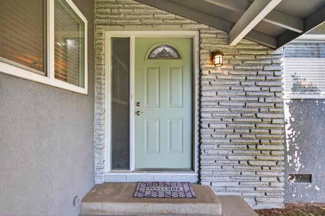 9149 Rundelay Way, Sacramento, CA 95826