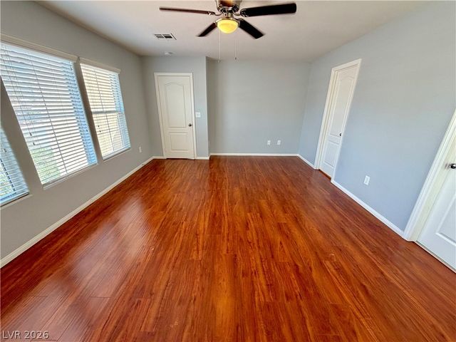 8672 Big Sagebrush Avenue, Las Vegas, NV 89117