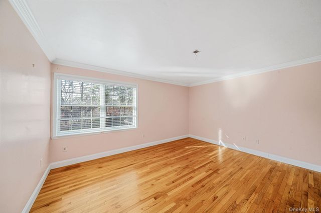 44 E Margin Road, Ridge, NY 11961