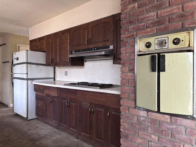 3446 Charing Cross Road, Ann Arbor, MI 48108