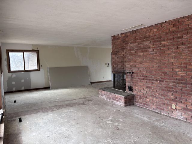 3446 Charing Cross Road, Ann Arbor, MI 48108