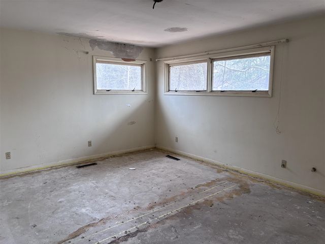 3446 Charing Cross Road, Ann Arbor, MI 48108