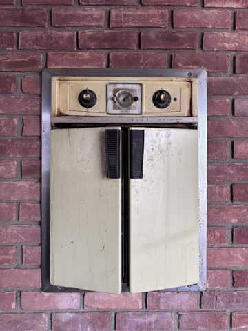 3446 Charing Cross Road, Ann Arbor, MI 48108