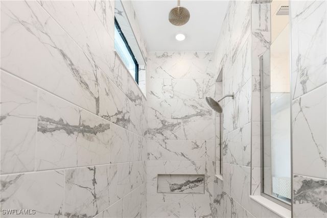 9568 Caymas TER, Naples, FL 34114