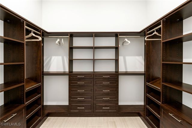 9568 Caymas TER, Naples, FL 34114