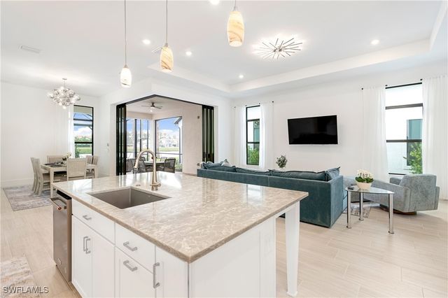 9568 Caymas TER, Naples, FL 34114