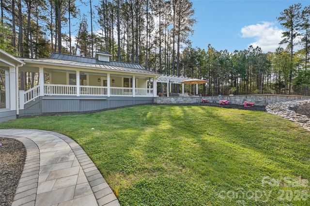 137 Brockton Lane, Mooresville, NC 28117