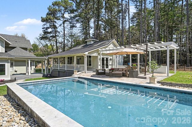 137 Brockton Lane, Mooresville, NC 28117
