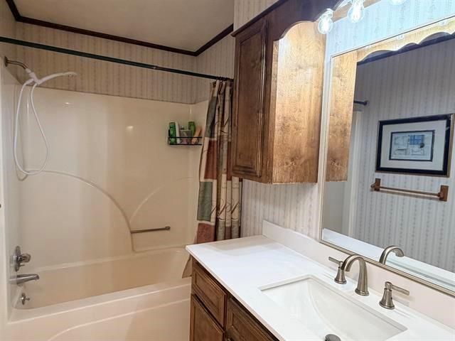 8957 Tejas Ln, Silsbee, TX 77656