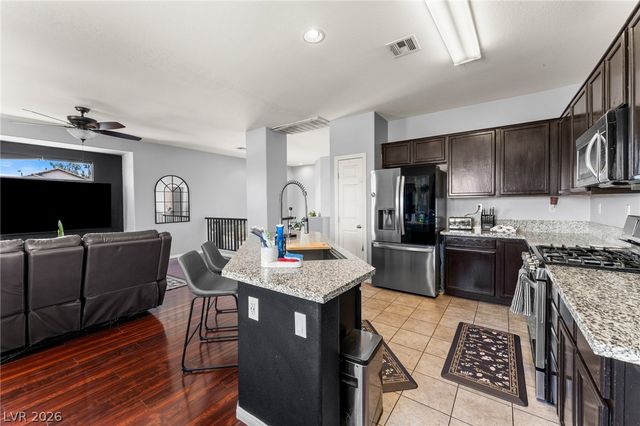 7068 Mandy Scarlet Court, Las Vegas, NV 89148