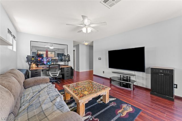 7068 Mandy Scarlet Court, Las Vegas, NV 89148