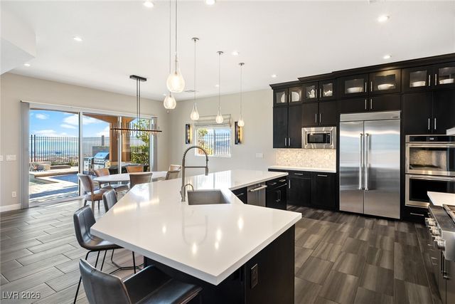 294 Besame Court, Las Vegas, NV 89138