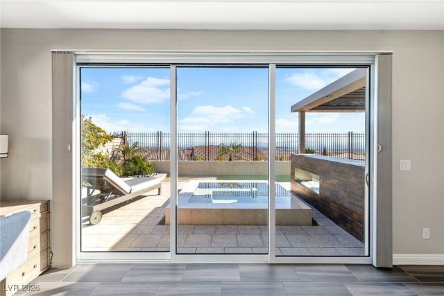 294 Besame Court, Las Vegas, NV 89138