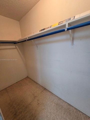 300 Diplomat Pkwy 207, Hallandale Beach, FL 33009