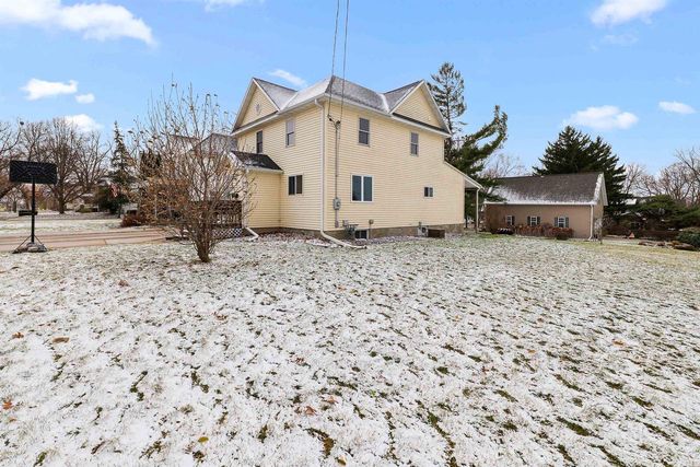 420 Declark Street, Beaver Dam, WI 53916